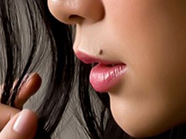 Nốt ruồi trên miệng phụ nữ có ý nghĩa gì, hóa ra chúng tiết lộ rất nhiều điều về tính cách lẫn số mệnh- Ảnh 2.